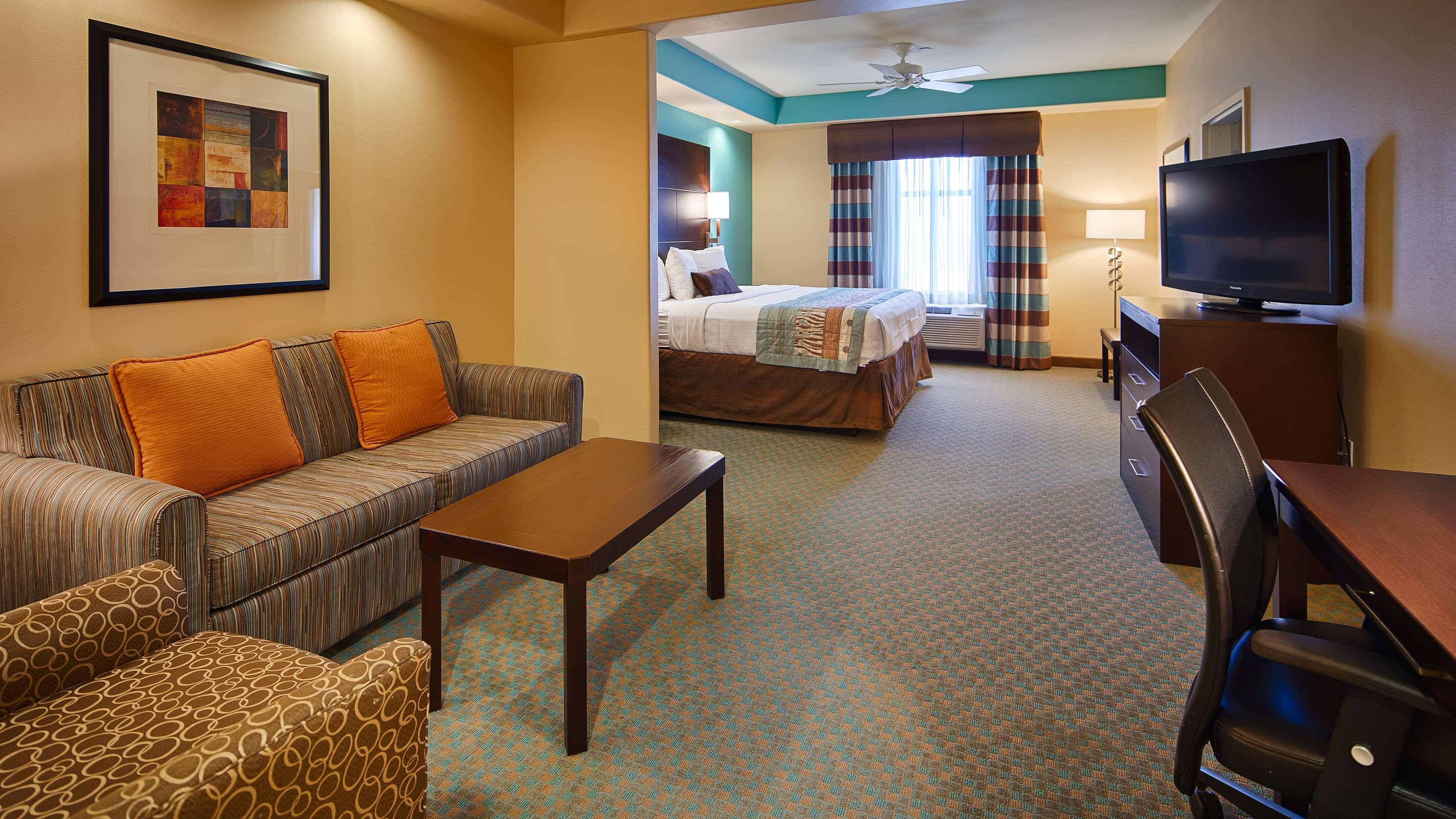 Best Western Plus Midland Suites Exterior foto