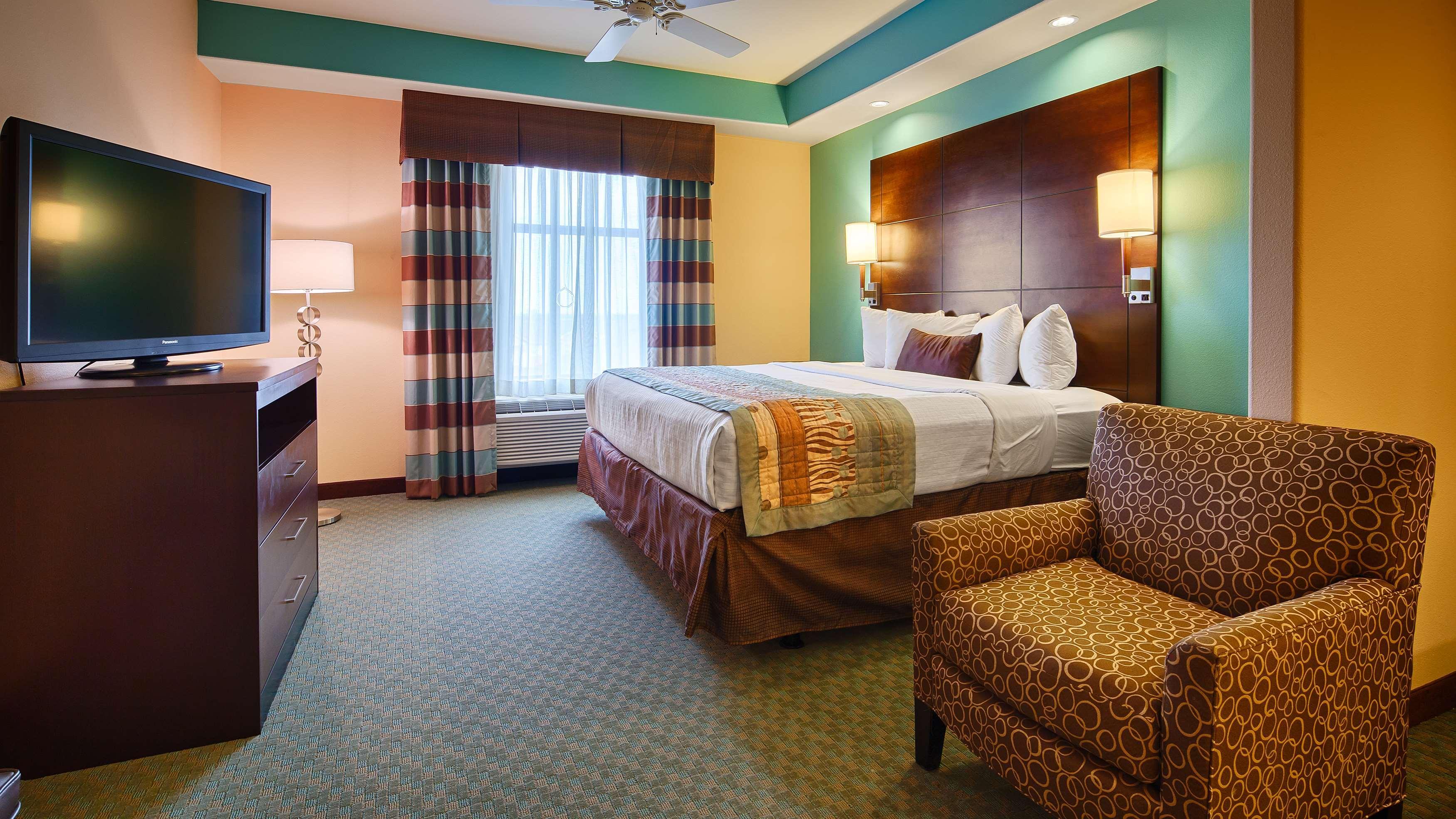 Best Western Plus Midland Suites Exterior foto