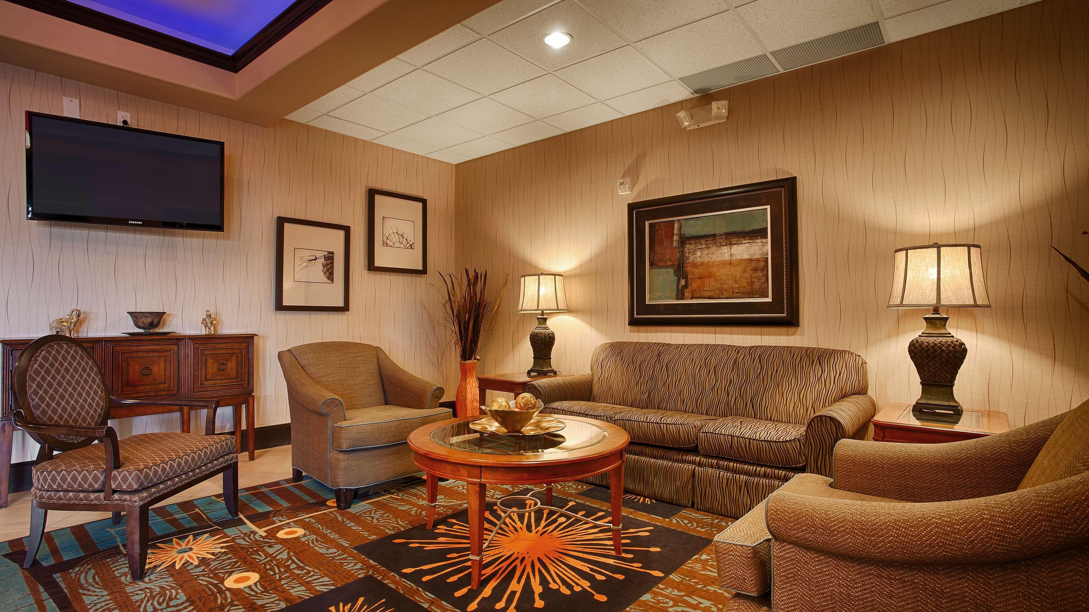 Best Western Plus Midland Suites Exterior foto