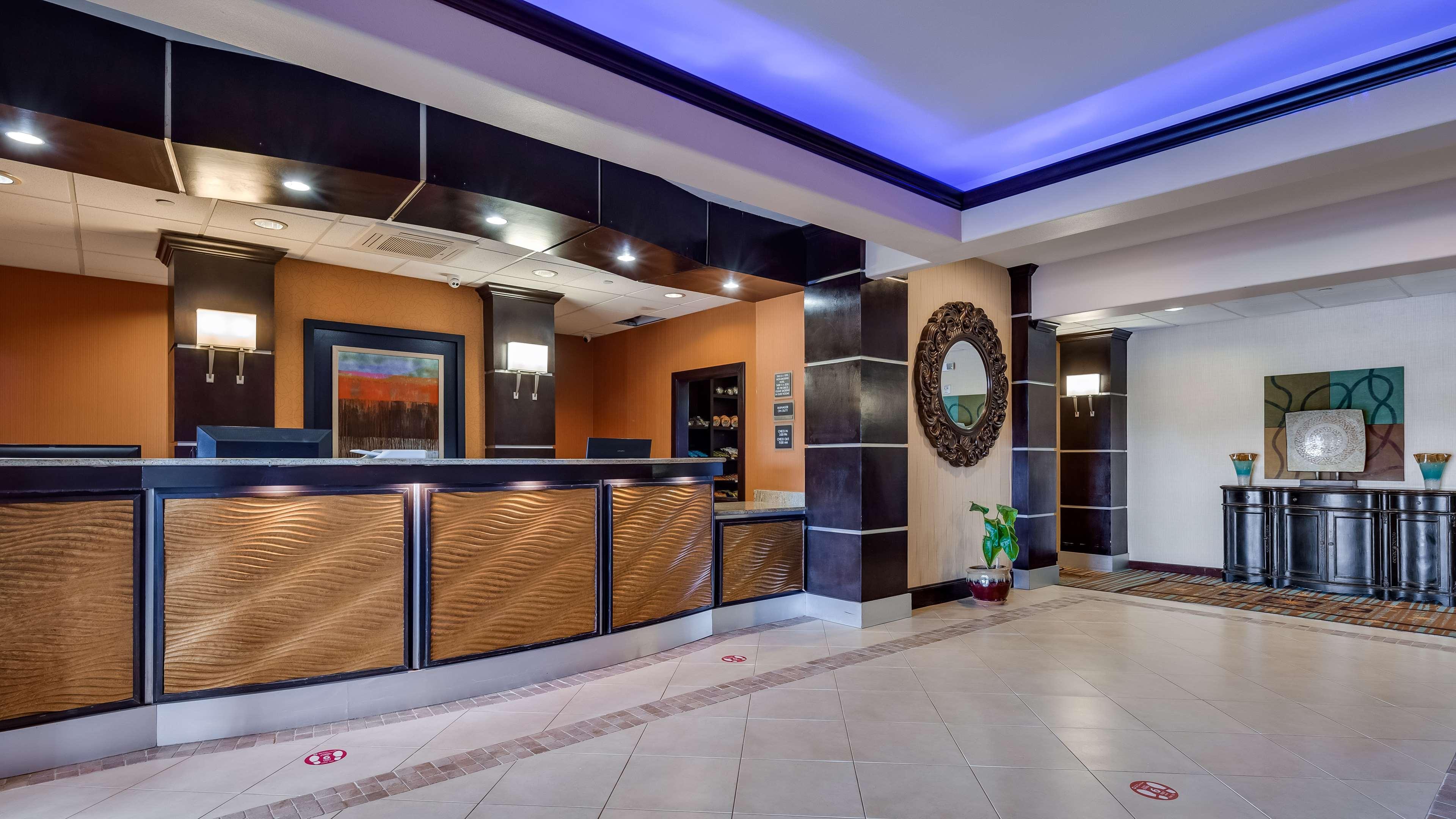Best Western Plus Midland Suites Exterior foto
