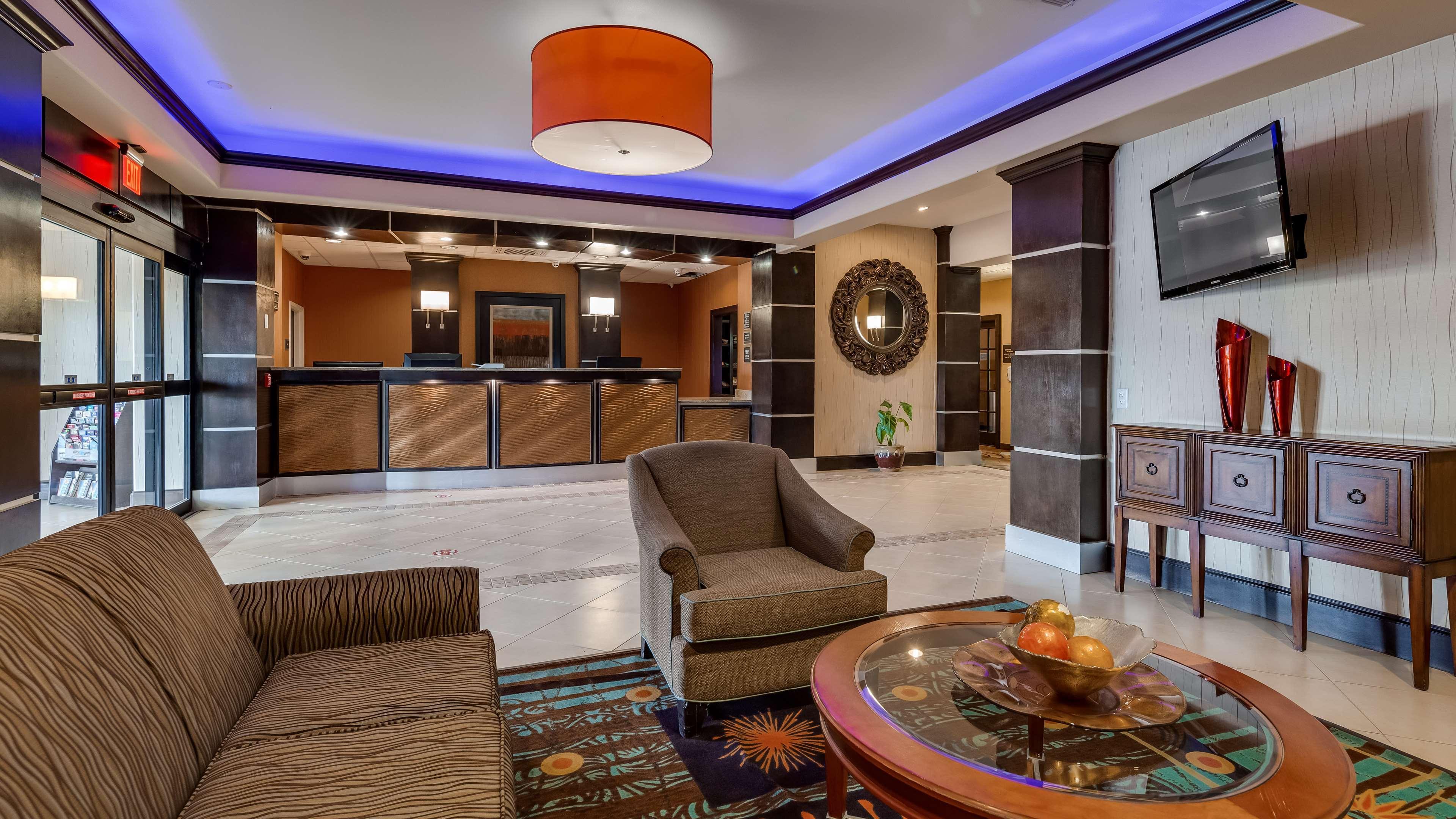 Best Western Plus Midland Suites Exterior foto